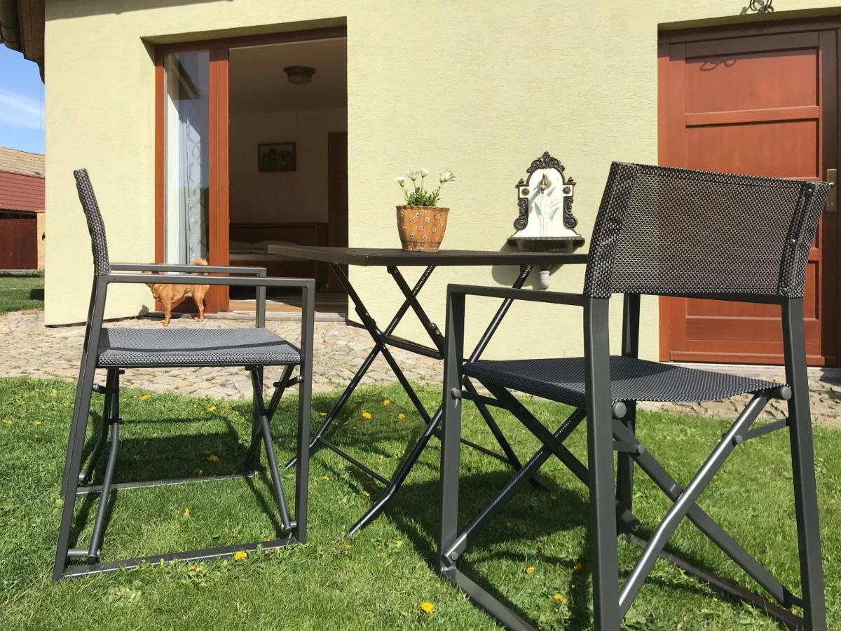 Apartman Hosin Apartment Hluboka nad Vltavou Bagian luar foto