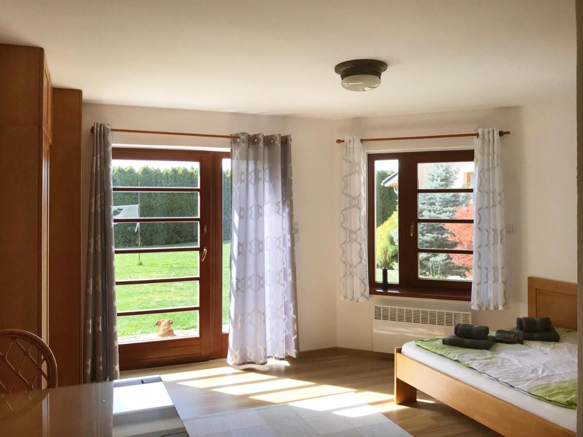 Apartman Hosin Apartment Hluboka nad Vltavou Bagian luar foto